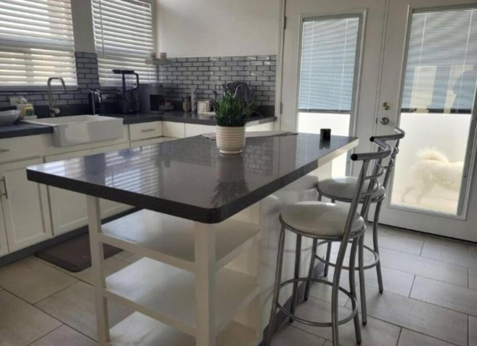 Casa By The Sea Villa เอนเซนาดา ภายนอก รูปภาพ